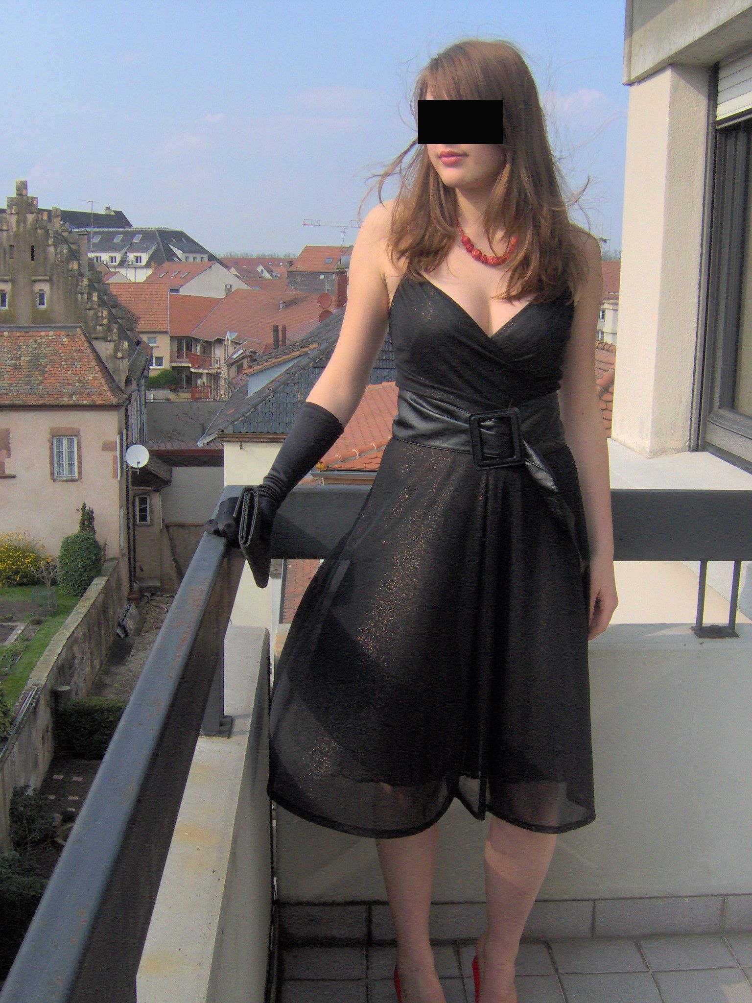 Robe de soir?�e noire 3